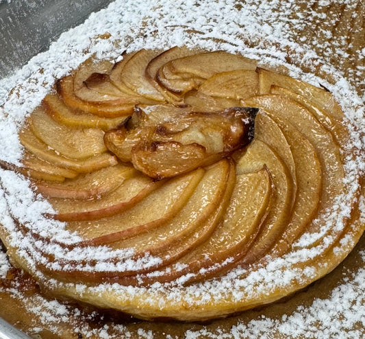 9” Traditional Apple tart